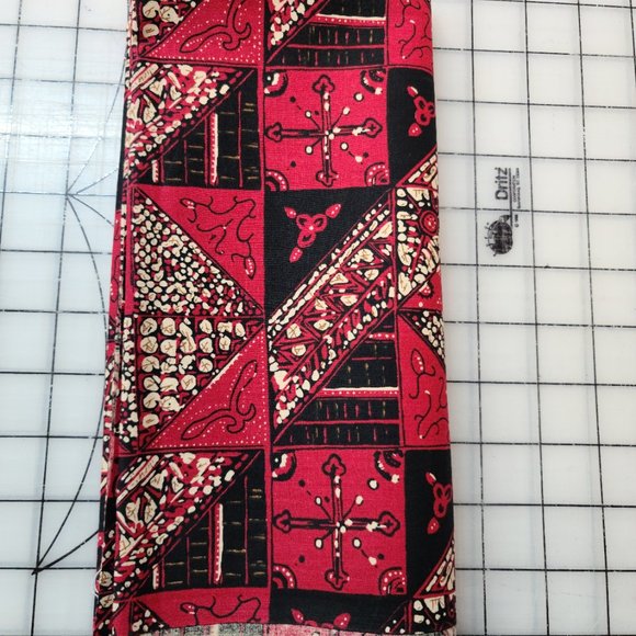 Bandana Fabric "2 pieces"of Fabric + 1 Remnant" SEE INFORMATION - Picture 3 of 14